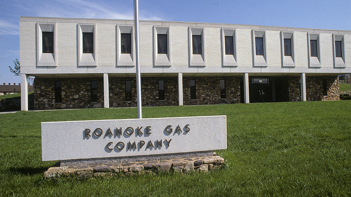 The outside of the Roanoke Gas Company headquarters in 1983